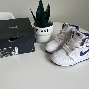 Jordan 1 court purple td